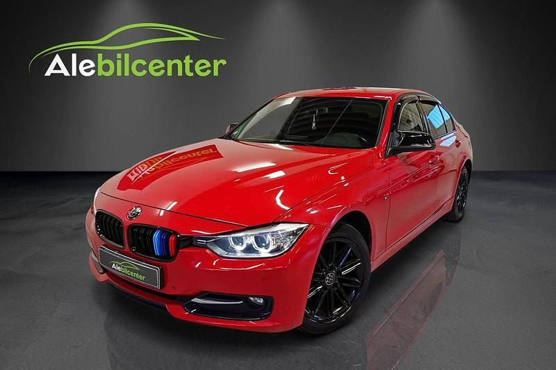 Röd Begagnad 2014 BMW 320 Sport Line Sedan | 149 900 kr (Bra pris) - Bild 1/4