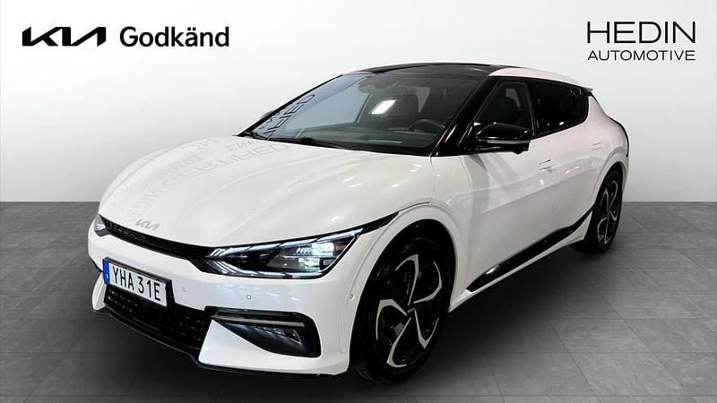 Vit (white) Begagnad 2022 Kia EV6 2 SUV | 369 900 kr (Lite dyr) - Bild 1/4