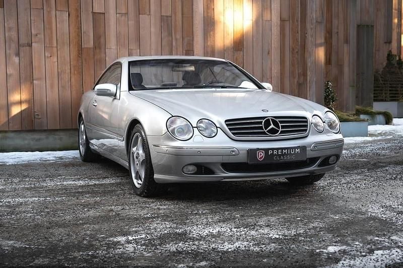 Begagnad Mercedes CL500 306 HK (225 kW) 2000 Grå Sportkupé