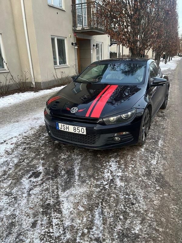 Begagnad VW Scirocco 200 HK (147 kW) 2009