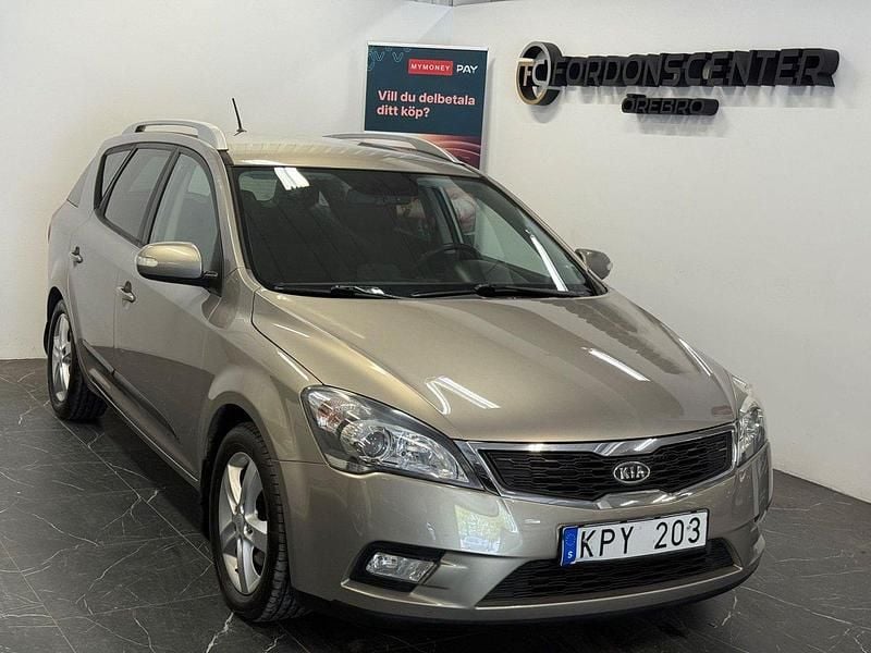 Silver Begagnad 2010 Kia Ceed Kombi | 39 900 kr (Bra pris) - Bild 1/4