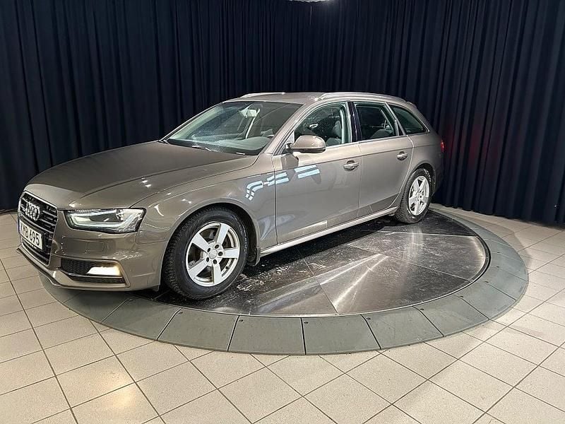 Grå Begagnad 2014 Audi A4 S-Line Kombi | 145 000 kr (Marknadspris) - Bild 1/4
