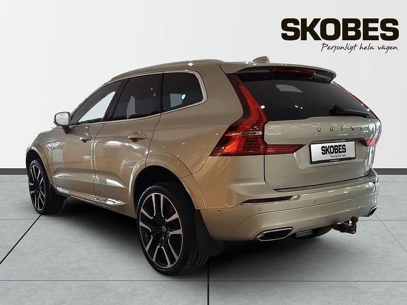 Begagnad Volvo XC60 Inscription 238 HK (175 kW) 2020 Brun SUV