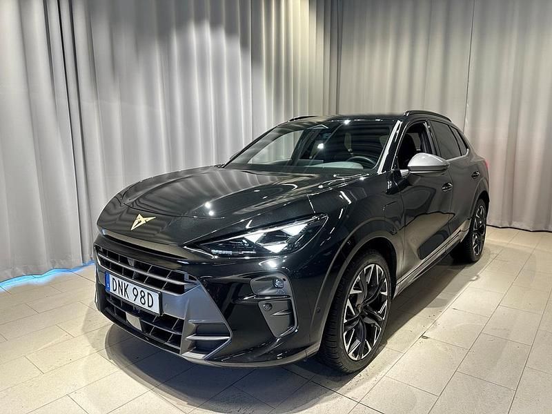 Svart Begagnad 2025 Cupra Terramar VZ SUV | 479 900 kr - Bild 1/4