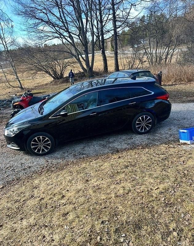 Begagnad Hyundai i40 141 HK (103 kW) 2016 Kombi