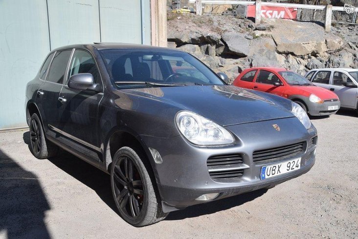 Såld Porsche Cayenne 3.2 VR6 4 Tip., begagnad 2005, 22 000