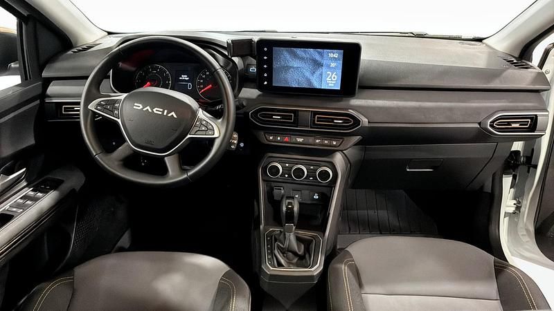 Begagnad Dacia Sandero Stepway 91 HK (66 kW) 2025 Vit Halvkombi