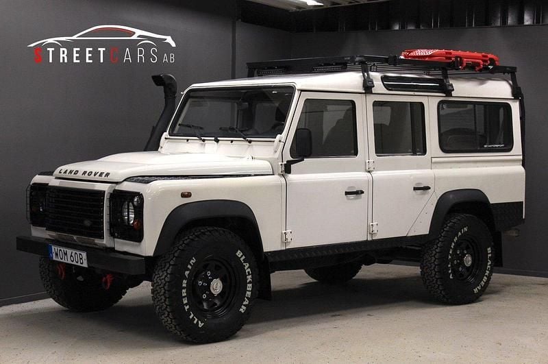 Vit Begagnad 2008 Land Rover Defender SUV | 369 900 kr (Marknadspris) - Bild 1/4