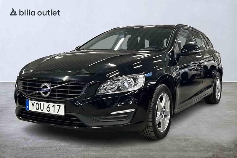 Svart Begagnad 2018 Volvo V60 Kombi | 169 900 kr (Superpris) - Bild 1/1