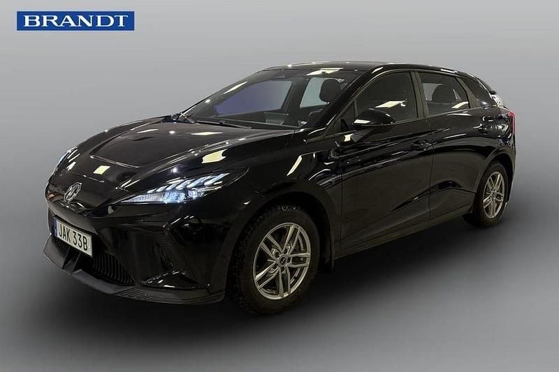 Svart Begagnad 2023 MG MG4 EV Halvkombi | 219 000 kr (Marknadspris) - Bild 1/4