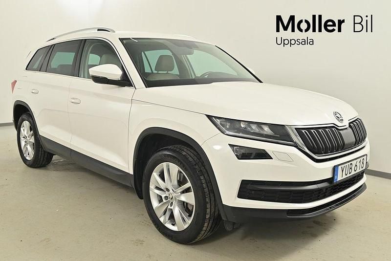 Vit (candy white) Begagnad 2018 Skoda Kodiaq SUV | 239 000 kr (Superpris) - Bild 1/4