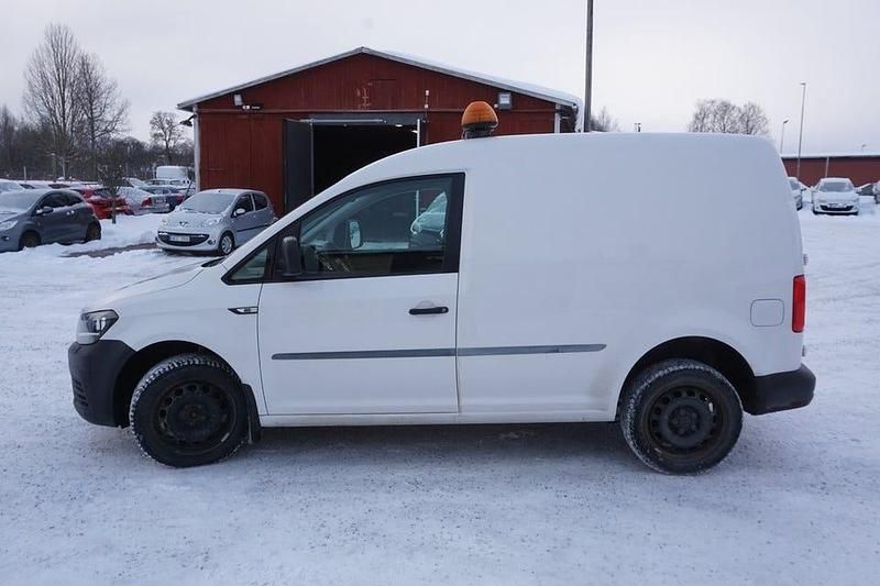 Begagnad VW Caddy 122 HK (89 kW) 2018 Vit Minibuss
