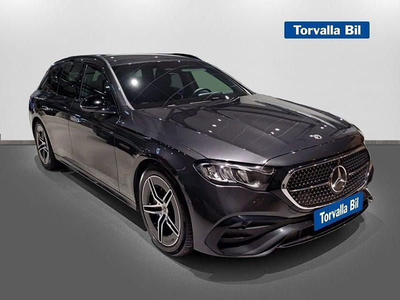 Begagnad Mercedes E300 AMG line 313 HK (230 kW) 2025 Grå