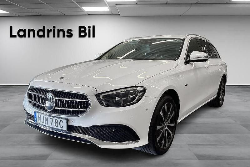 Vit Begagnad 2021 Mercedes E300 Kombi | 410 000 kr (Marknadspris) - Bild 1/4