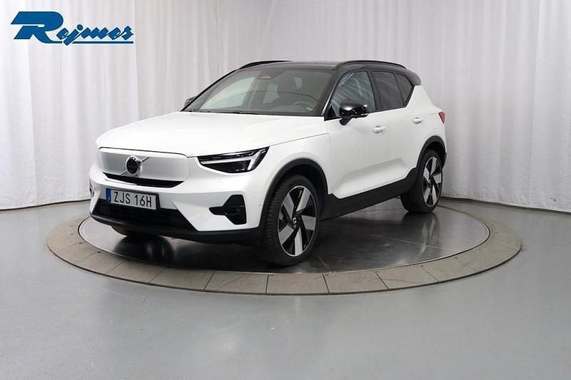 Vit Begagnad 2023 Volvo XC40 Ultimate SUV | 469 900 kr - Bild 1/4