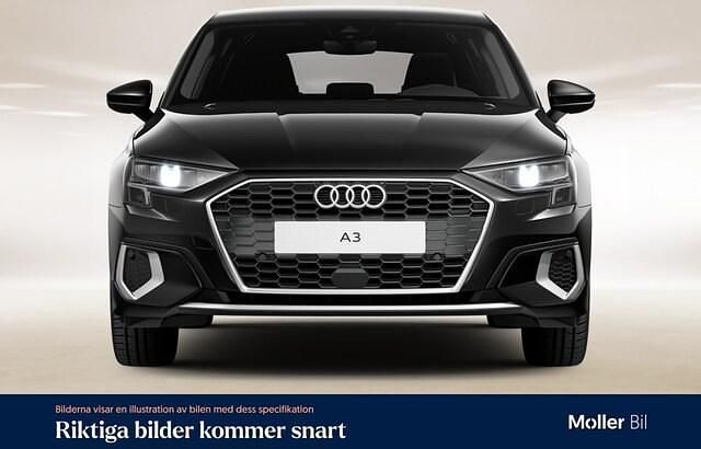 Begagnad Audi A3 Proline 150 HK (110 kW) 2023 Brilliantsvart Sedan