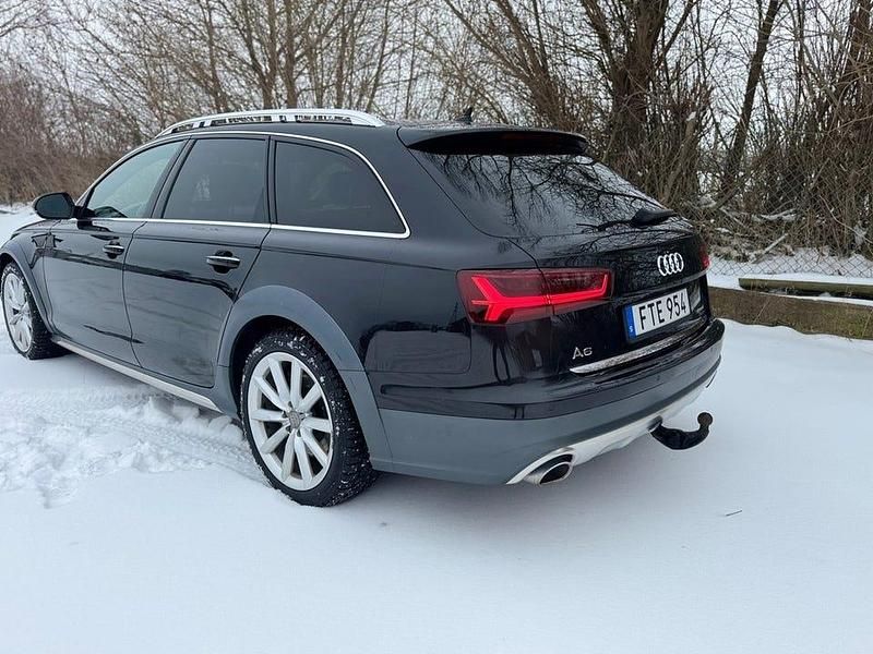 Begagnad Audi A6 Allroad 218 HK (160 kW) 2016 Svart Kombi
