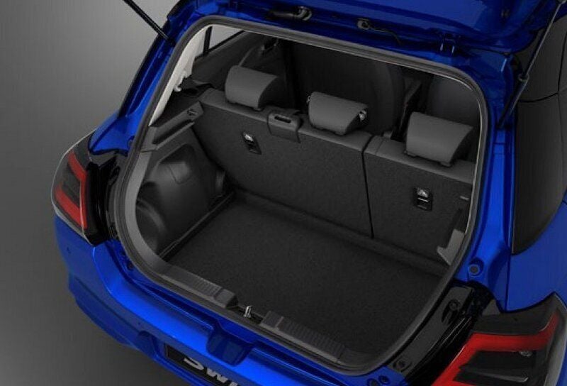 Begagnad Suzuki Swift 82 HK (60 kW) 2024 +6500 metallic Halvkombi