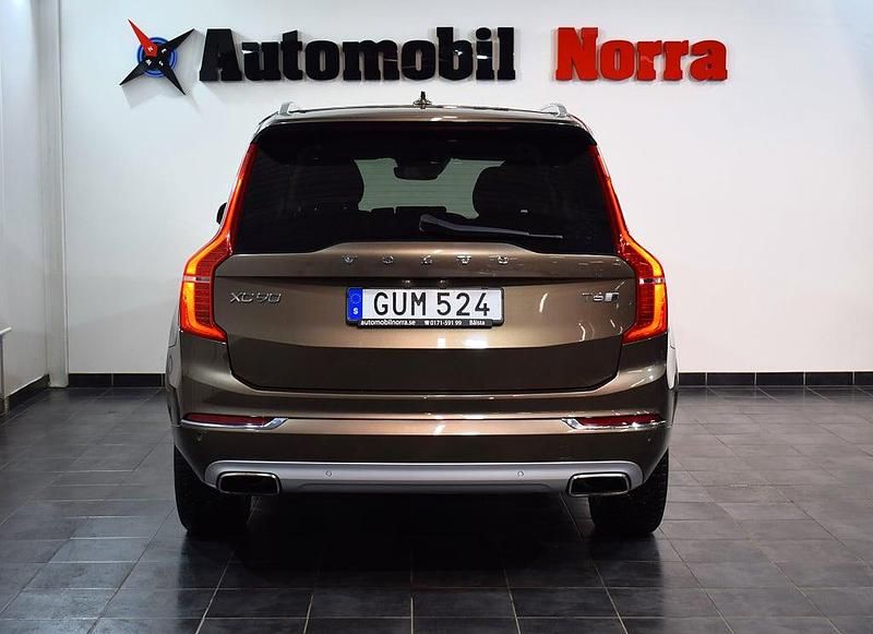 Begagnad Volvo XC90 Inscription 320 HK (235 kW) 2015 Brun SUV