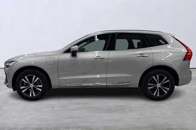 Begagnad Volvo XC60 Core 355 HK (261 kW) 2024 Silver SUV