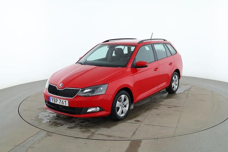 Röd Begagnad 2016 Skoda Fabia Style Kombi | 82 000 kr (Marknadspris) - Bild 1/3