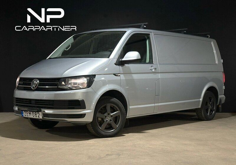 Silver Begagnad 2018 VW T6 Van | 228 900 kr (Superpris) - Bild 1/4