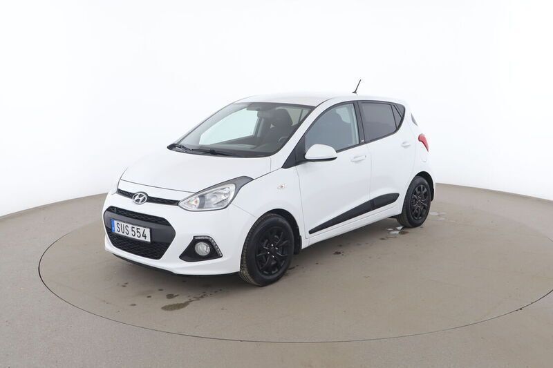 Röd Begagnad 2016 Hyundai i10 Halvkombi | 90 000 kr (Marknadspris) - Bild 1/4