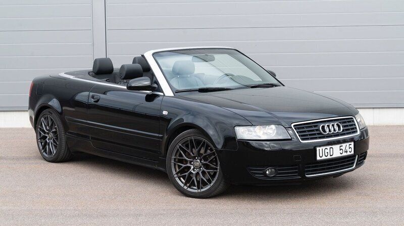 Svart Begagnad 2003 Audi A4 Cabriolet Cab | 65 900 kr (Marknadspris) - Bild 1/4