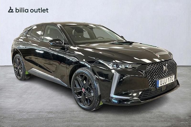 Begagnad DS Automobiles DS4 181 HK (133 kW) 2022 Svart SUV