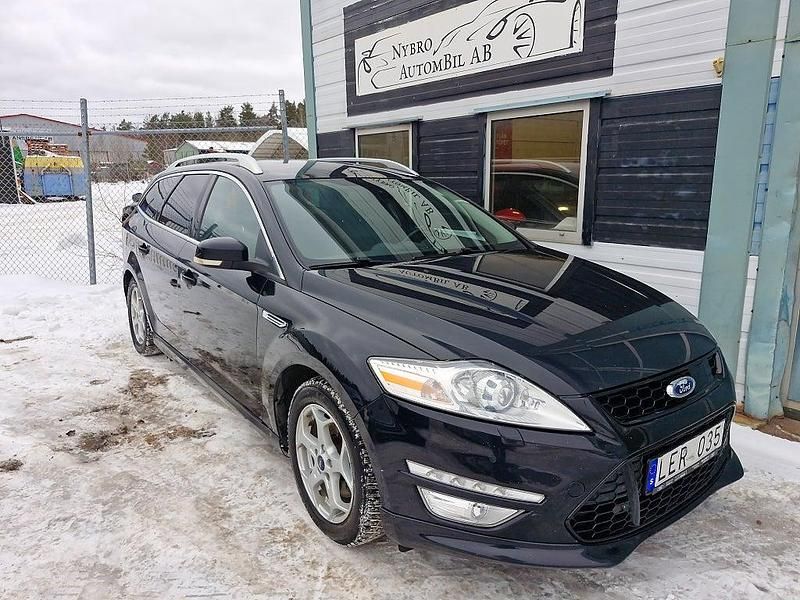 Begagnad Ford Mondeo Business Edition 163 HK (119 kW) 2010 Svart Kombi