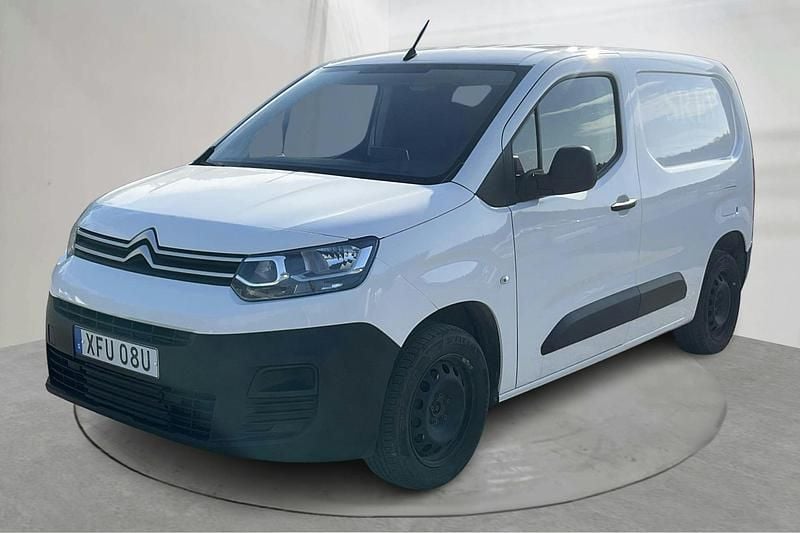 Vit Begagnad 2022 Citroën Berlingo Minibuss | 109 000 kr (Bra pris) - Bild 1/4