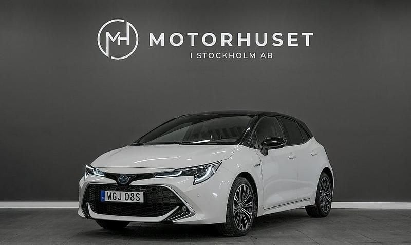 Begagnad Toyota Corolla Hybrid Executive 122 HK (89 kW) 2019 Vit Halvkombi