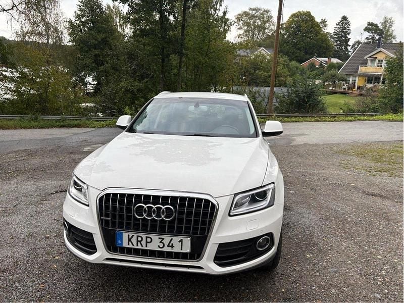 Vit Begagnad 2015 Audi Q5 Design SUV | 115 000 kr (Marknadspris) - Bild 1/4