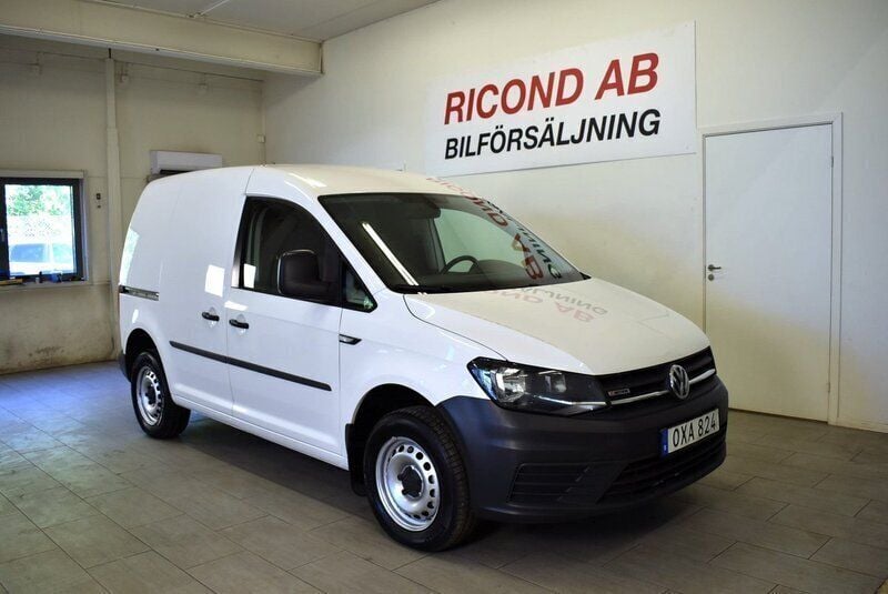 Vit Begagnad 2016 VW Caddy Minibuss | 109 900 kr (Dyr) - Bild 1/4