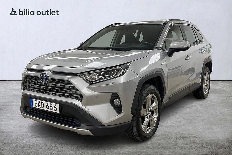 Silver Begagnad 2020 Toyota RAV4 Hybrid Executive SUV | 299 000 kr (Marknadspris) - Bild 1/4
