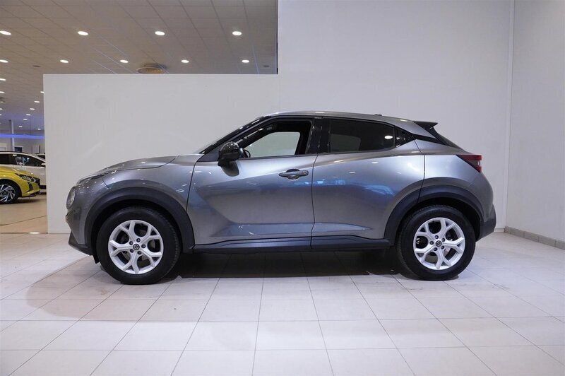 Begagnad Nissan Juke N-Connecta 117 HK (86 kW) 2019 Dark metal grey SUV
