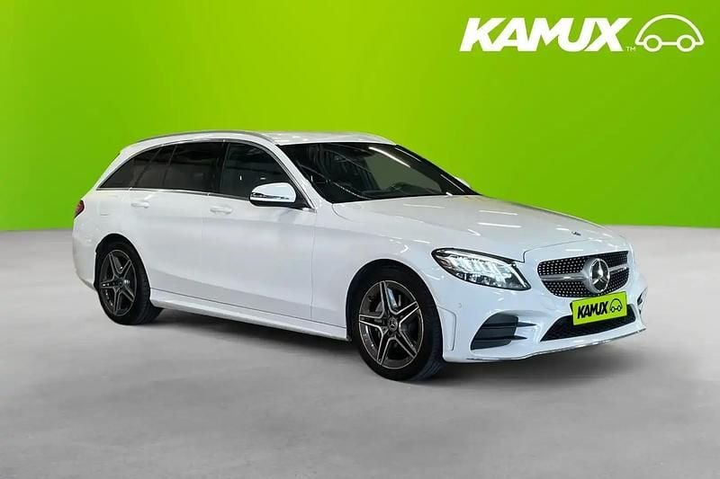 Vit Begagnad 2020 Mercedes C200 AMG Kombi | 254 800 kr (Marknadspris) - Bild 1/4