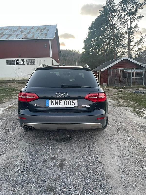 Begagnad Audi A4 Allroad 177 HK (130 kW) 2013 Kombi