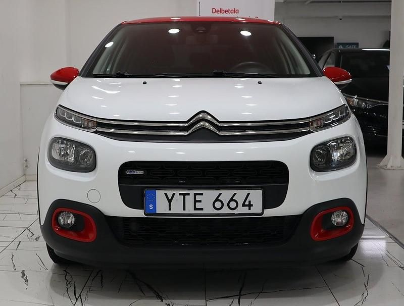Begagnad Citroën C3 PureTech 82 HK (60 kW) 2017 Vit Halvkombi