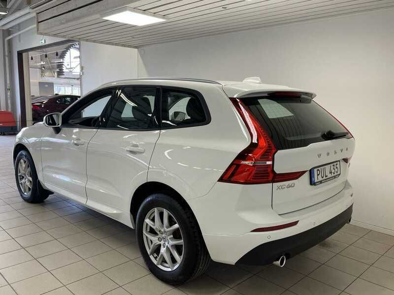 Begagnad Volvo XC60 Momentum 198 HK (145 kW) 2019 Vit SUV