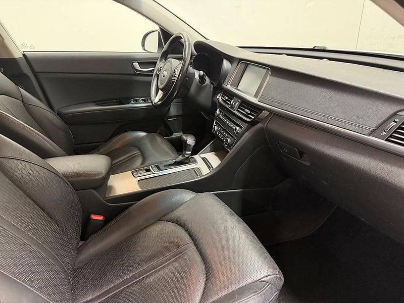 Begagnad Kia Optima Advance 205 HK (150 kW) 2018 Vit Kombi