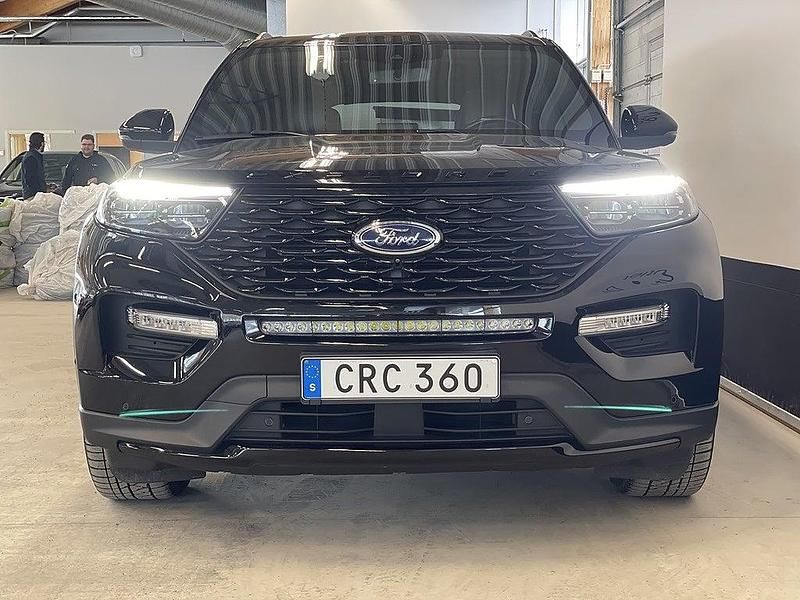 Begagnad Ford Explorer ST 363 HK (266 kW) 2021 Svart SUV