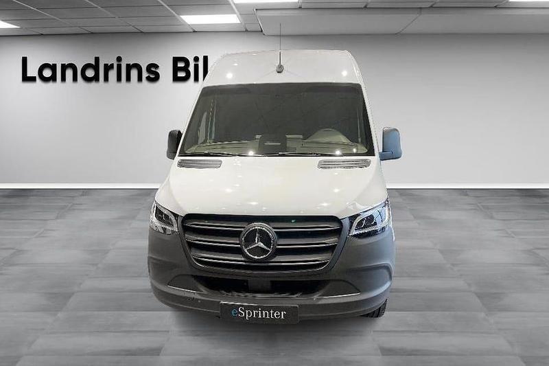 Vit Ny 2025 Mercedes E-Sprinter Van | 787 500 kr - Bild 1/4