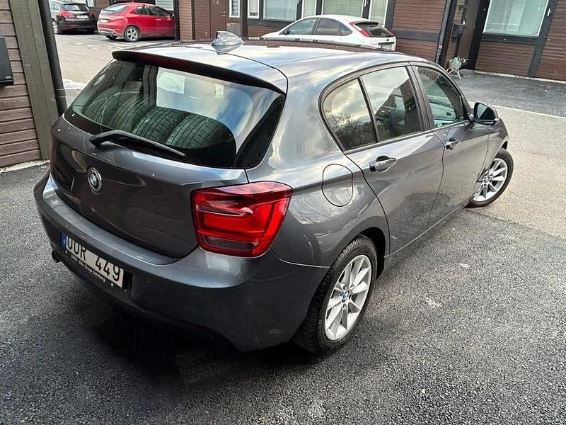 Begagnad BMW 116 Sport Line 116 HK (85 kW) 2013 Halvkombi
