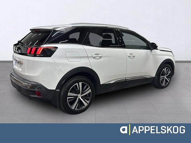 Begagnad Peugeot 3008 Allure 131 HK (96 kW) 2017 Okänd SUV