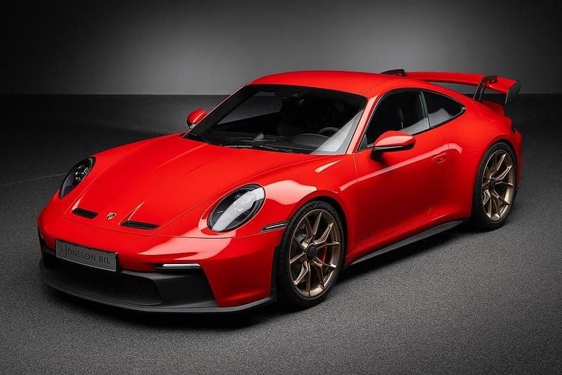 Begagnad Porsche 992 510 HK (375 kW) 2022 Guards red