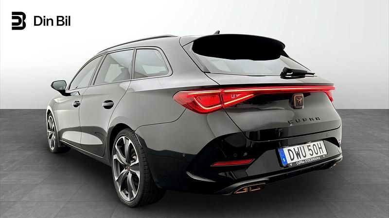 Begagnad Cupra Leon 2024 Svart