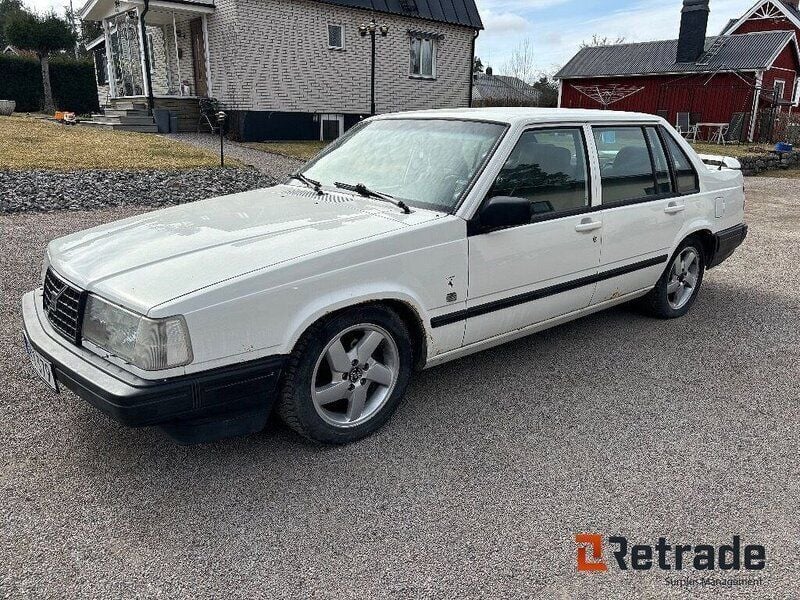 Vit Begagnad 1996 Volvo 940 Sedan | 1 000 kr - Bild 1/4