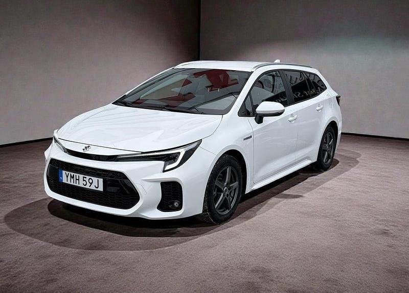 Begagnad Suzuki Swace 141 HK (103 kW) 2024 Vit Kombi