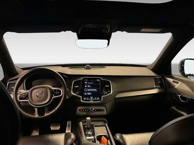 Begagnad Volvo XC90 235 HK (172 kW) 2022 SUV